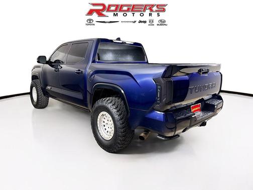 2023 Toyota Tundra Platinum
