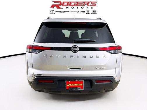 2024 Nissan Pathfinder SV 4WD