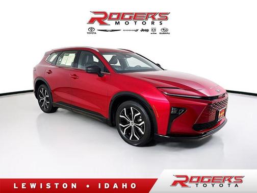 2025 Toyota Crown Signia XLE