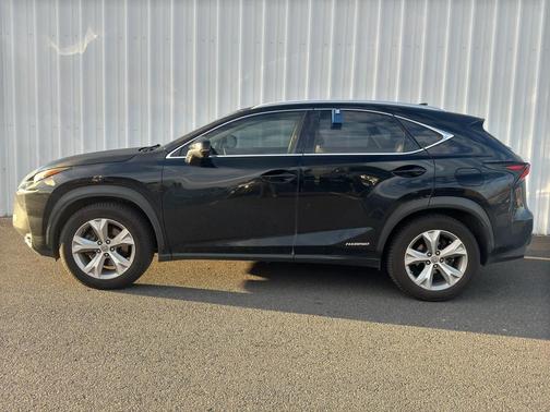 2017 Lexus NX 300h Base