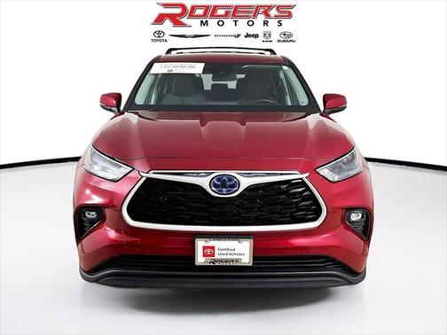 2022 Toyota Highlander Hybrid LE