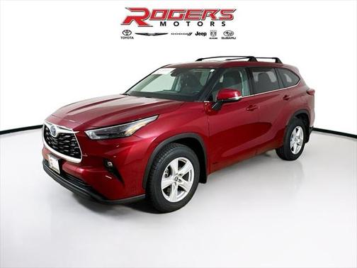 2022 Toyota Highlander Hybrid LE