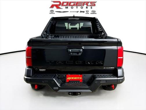 2025 Toyota Tacoma Hybrid Trailhunter Hybrid
