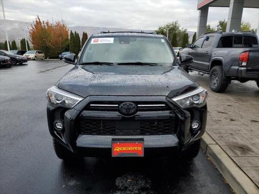 2022 Toyota 4Runner SR5 Premium