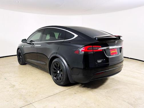 2016 Tesla Model X 90D