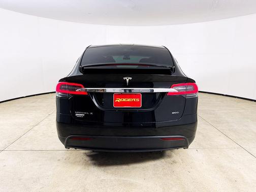2016 Tesla Model X 90D