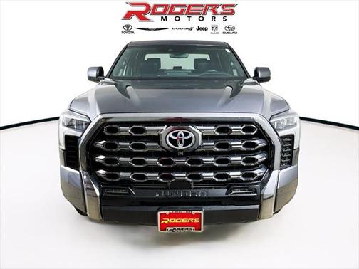 2024 Toyota Tundra Hybrid Platinum