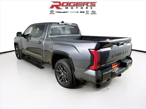 2024 Toyota Tundra Hybrid Platinum
