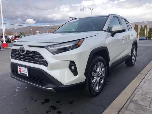 2022 Toyota RAV4 Limited