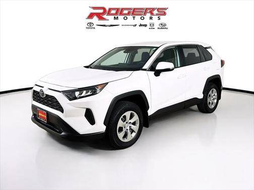 2022 Toyota RAV4 LE
