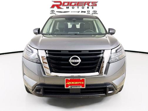 2024 Nissan Pathfinder SV 4WD