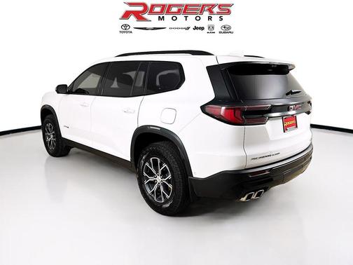 2024 GMC Acadia AWD AT4