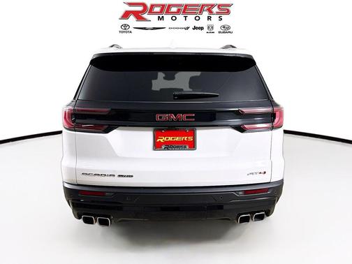2024 GMC Acadia AWD AT4