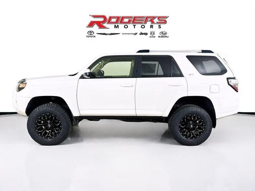 2019 Toyota 4Runner SR5