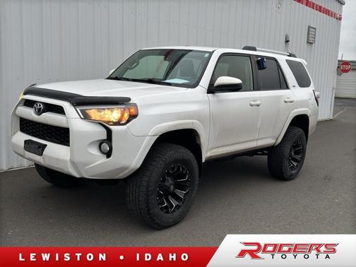 2019 Toyota 4Runner SR5