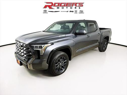 2025 Toyota Tundra Hybrid Platinum