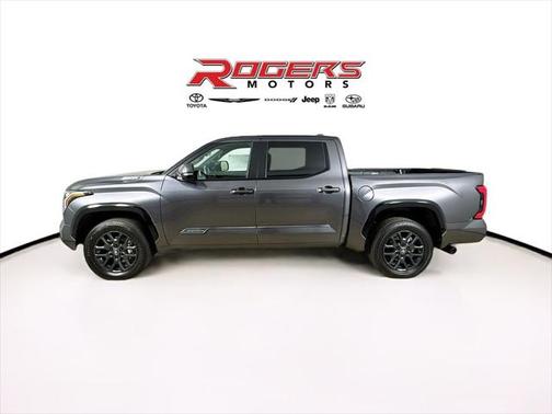 2025 Toyota Tundra Hybrid Platinum