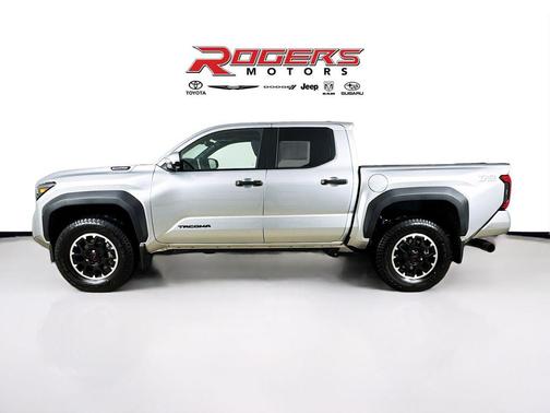 2026 Toyota Tacoma Hybrid TRD Off Road