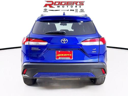 2023 Toyota Corolla Cross LE