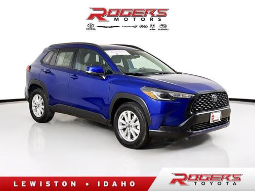 2023 Toyota Corolla Cross LE