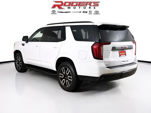 2021 GMC Yukon 4WD AT4