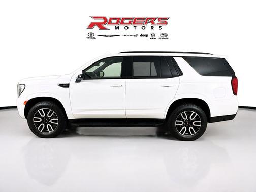 2021 GMC Yukon 4WD AT4