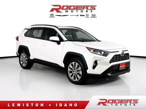 2021 Toyota RAV4 XLE Premium