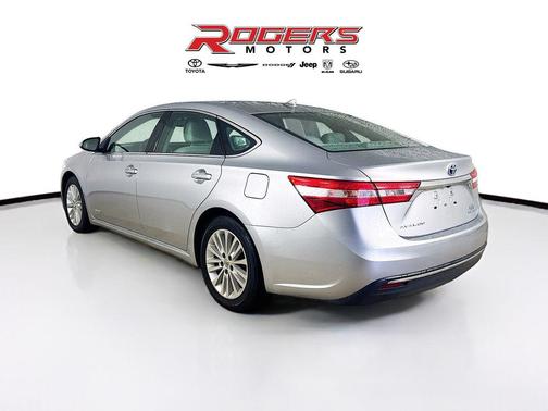 2015 Toyota Avalon Hybrid XLE Premium
