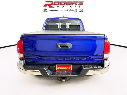 2022 Toyota Tacoma SR5