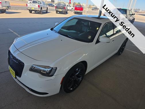 Bright White Clearcoat 2021 Chrysler 300 S