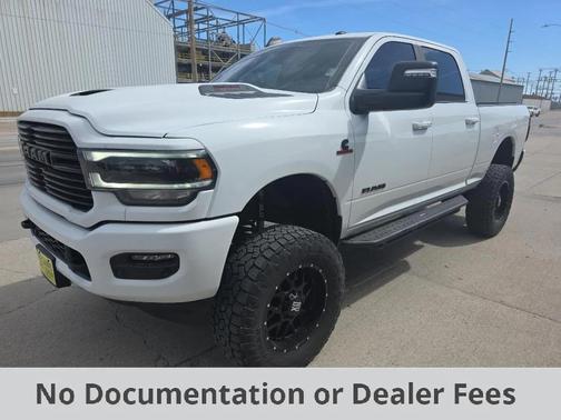 2023 RAM 2500 Laramie Crew Cab 4x4 6'4' Box