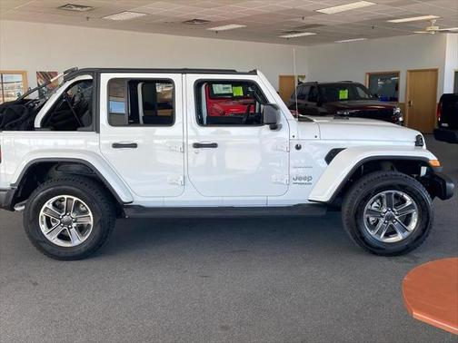 2022 Jeep Wrangler Unlimited Sahara