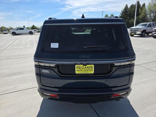 Fathom Blue Pearlcoat 2026 Jeep Grand Wagoneer Base