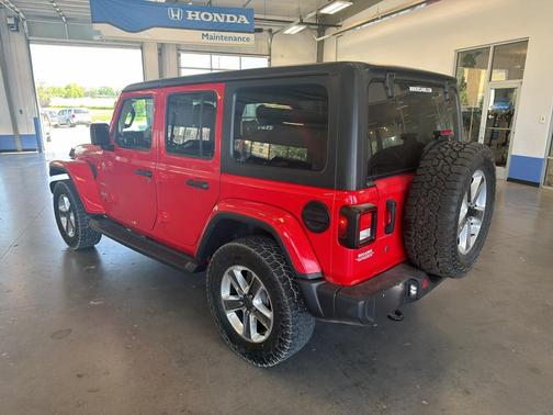 Firecracker Red Clearcoat 2020 Jeep Wrangler Unlimited Sahara
