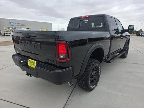 2026 RAM 2500 Tradesman Crew Cab 4x4 6'4' Box