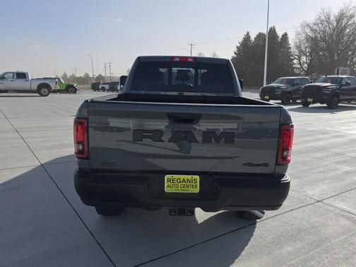 2026 RAM 2500 Tradesman Crew Cab 4x4 6'4' Box