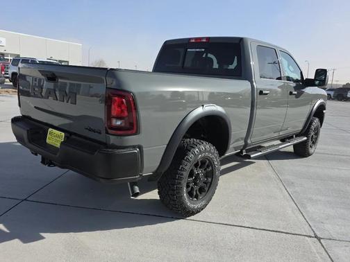 2026 RAM 2500 Tradesman Crew Cab 4x4 6'4' Box