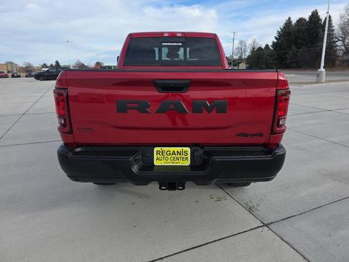 2026 RAM 2500 Tradesman Crew Cab 4x4 6'4' Box