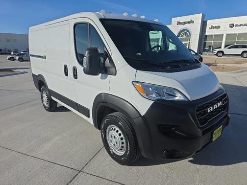 2025 RAM ProMaster 1500 Low Roof