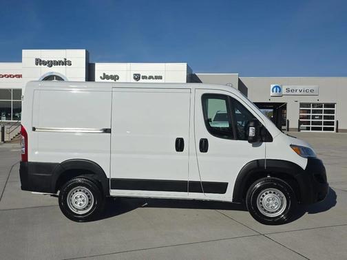 2025 RAM ProMaster 1500 Low Roof