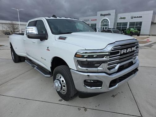 2026 RAM 3500 Laramie Crew Cab 4x4 8' Box