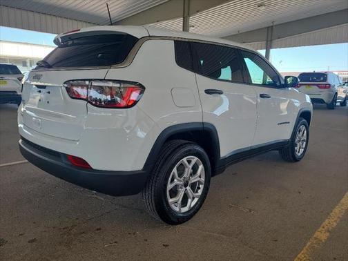 2025 Jeep Compass Sport