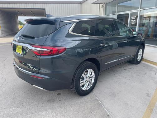 2021 Buick Enclave AWD Essence