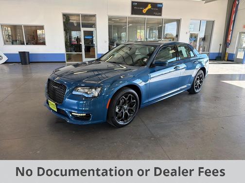 Frostbite 2023 Chrysler 300 Touring