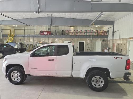 Summit White 2019 Chevrolet Colorado WT
