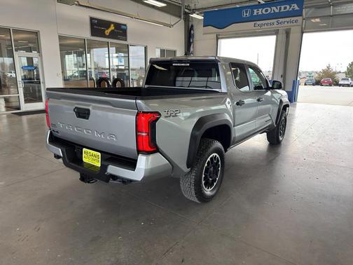 2024 Toyota Tacoma TRD Off Road