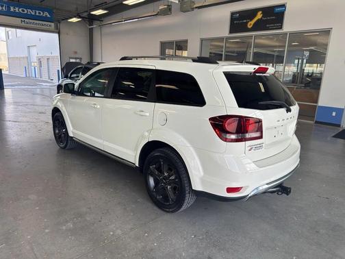 2019 Dodge Journey Crossroad