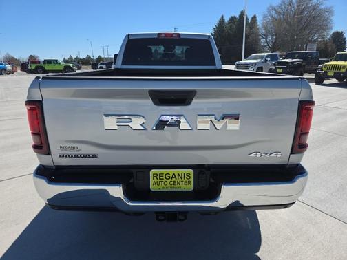 Silver Zynith 2026 RAM 3500 Big Horn Crew Cab 4x4 8' Box