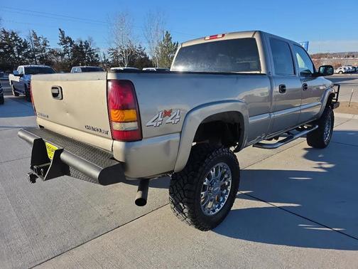 2001 Chevrolet Silverado 2500 LS H/D Crew Cab