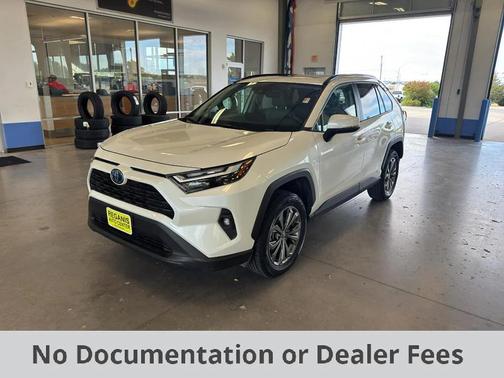 2022 Toyota RAV4 Hybrid XLE Premium